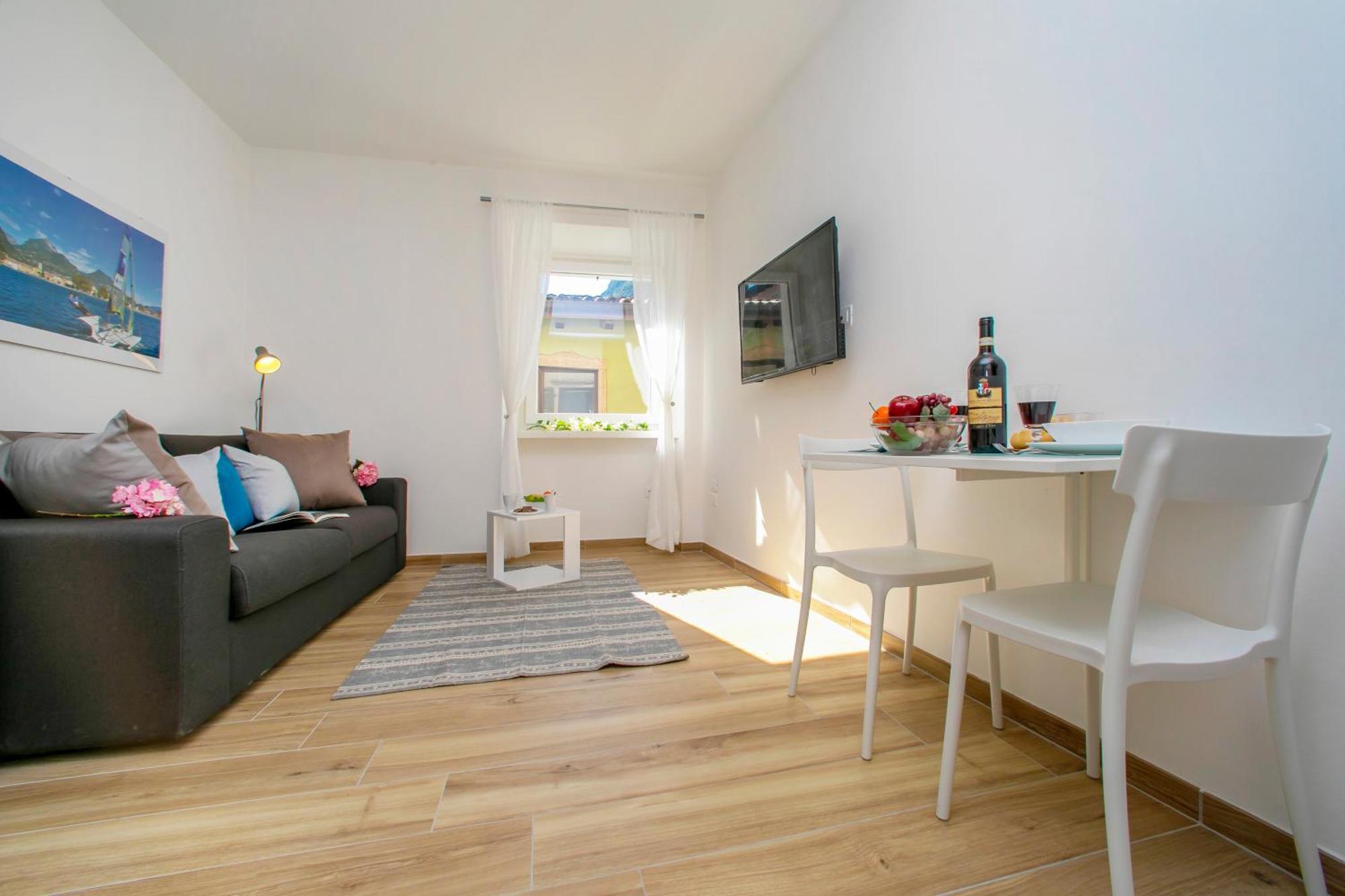 Nido Sui Tetti Di Riva Del Garda - Happy Rentals Riva del Garda Exterior foto